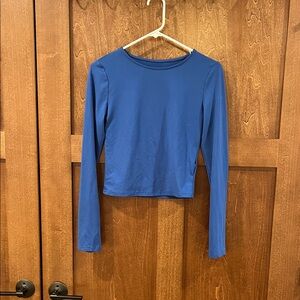 Women’s Long-Sleeve Crewneck Top - Blue